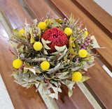 Dried bouquet or pot arrangement